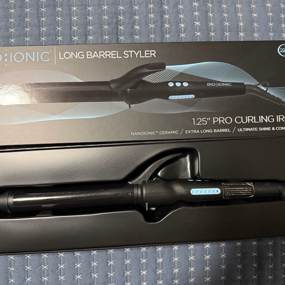 Bio Ionic 1.25" Long Barrel Pro Curling Iron - Black
